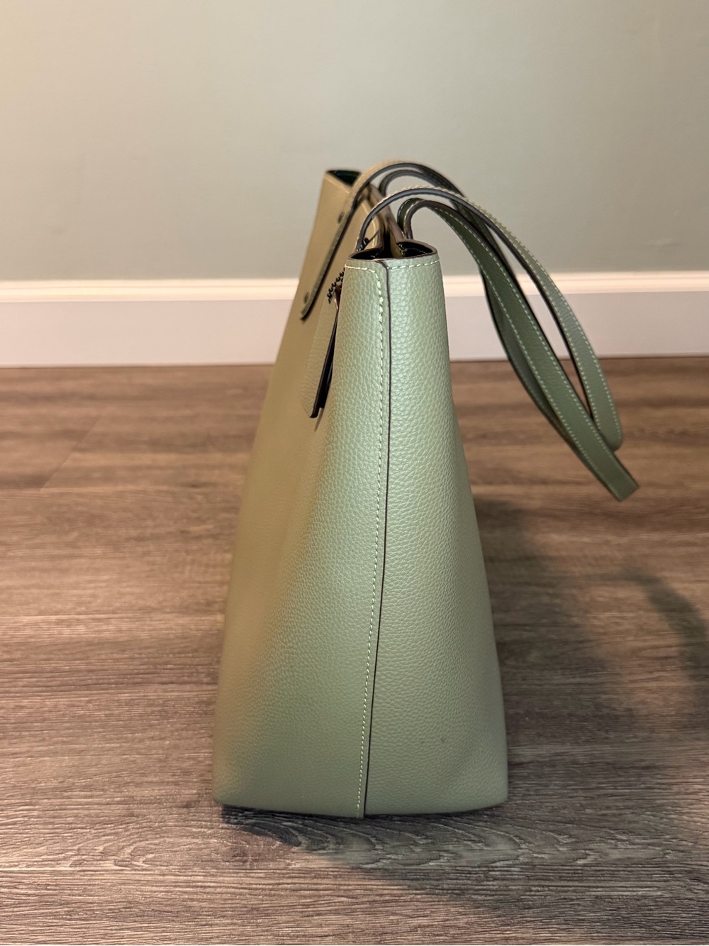 Coach Central Tote with Zip - Picture 6 of 15